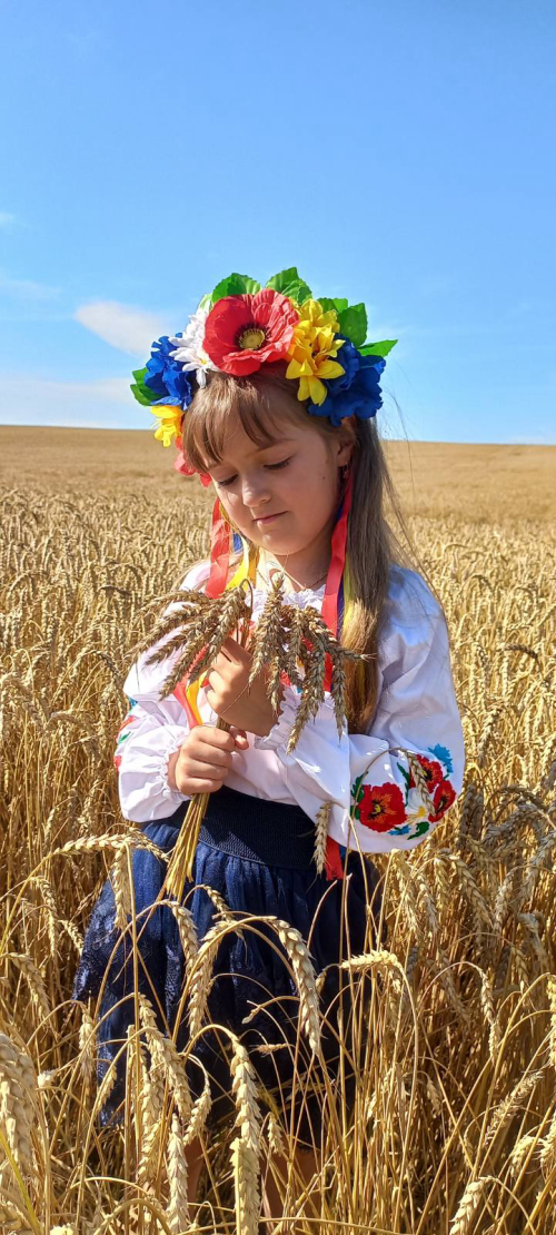 Вітаємо переможця обласного заочного конкурсу робіт юних фотоаматорів "Моя Україно!"